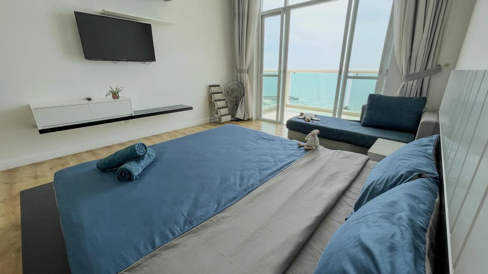 Chang Homestay Phan ThiéT Villa Sealink&Ocean Vista------------------------------------------------------Can Ho Sat Bien-------------Long-Term Rental----------Monthly Rental-------------------------------------------------------Ggle Chang Homestay M بهان ثيت فيتنام